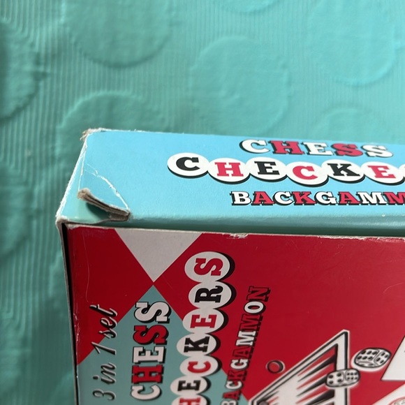 Chess checkers backgammon 3 in 1 set by Lucky Lad - Picture 4 of 12